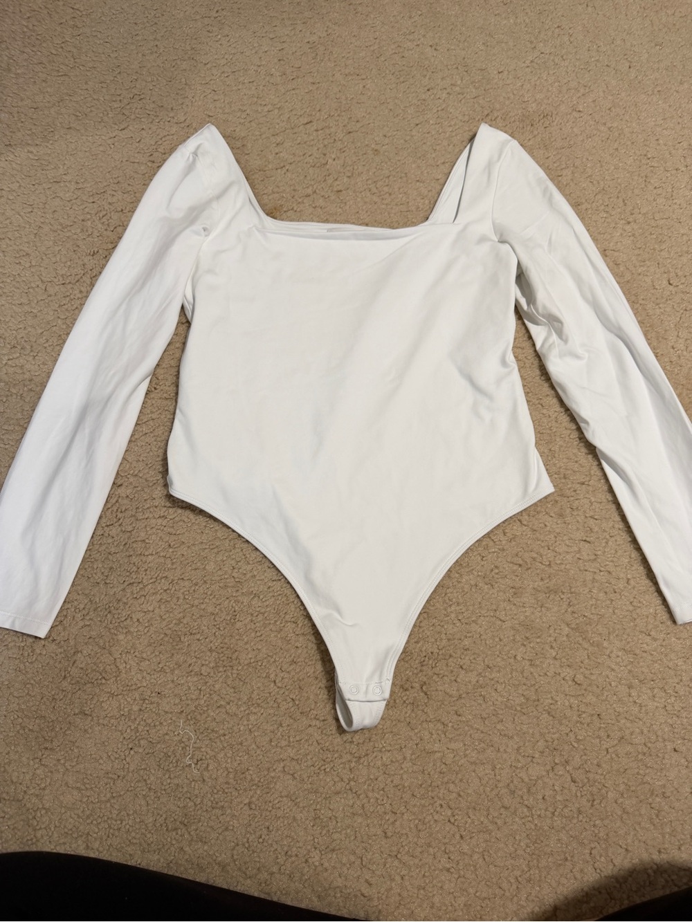 Aritzia Babaton White Long-Sleeve Square Neck Bodysuit